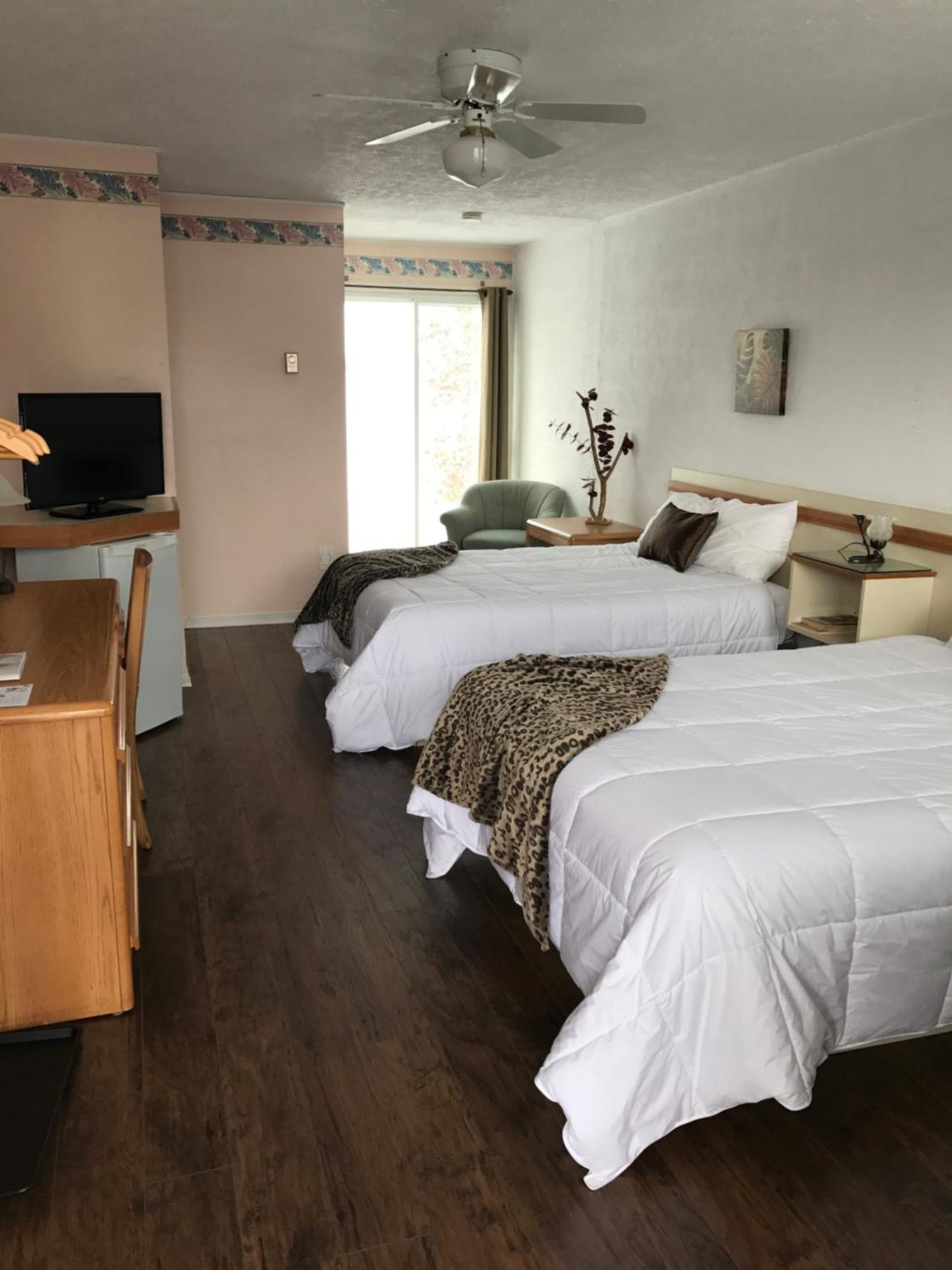 Motel Belle Riviere Сен-Жан-сюр-Ришельо Стая снимка