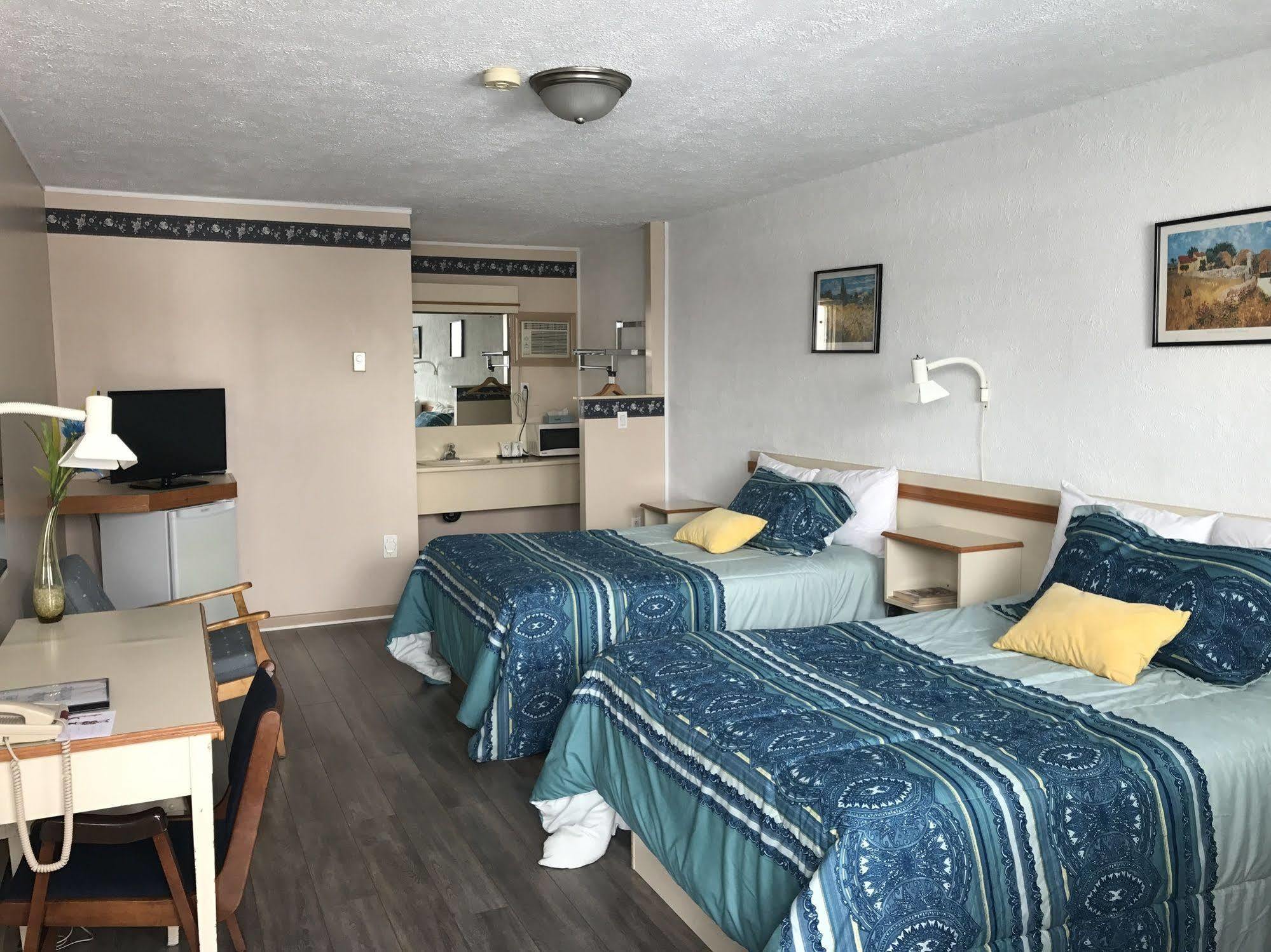 Motel Belle Riviere Сен-Жан-сюр-Ришельо Екстериор снимка
