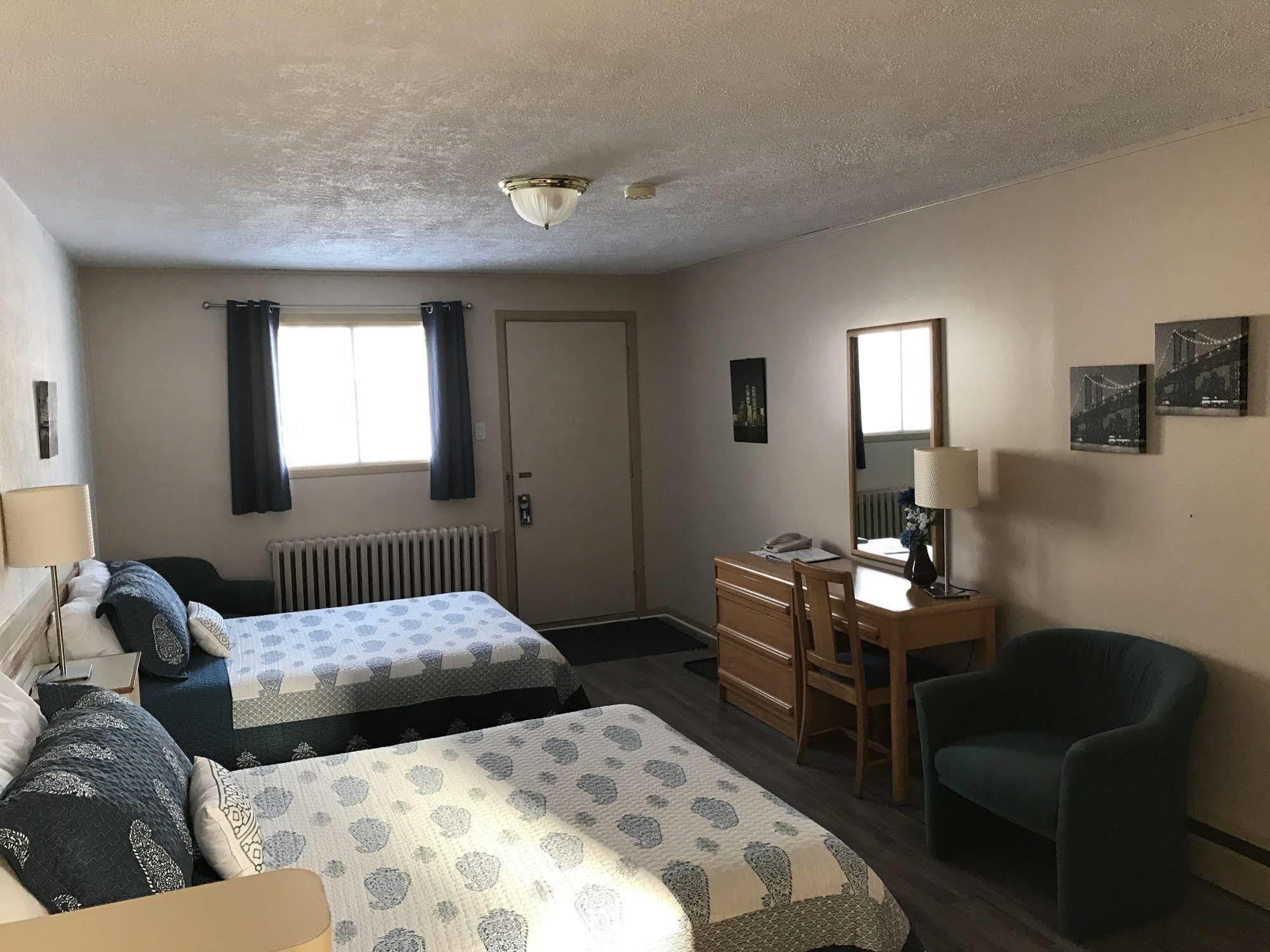 Motel Belle Riviere Сен-Жан-сюр-Ришельо Екстериор снимка